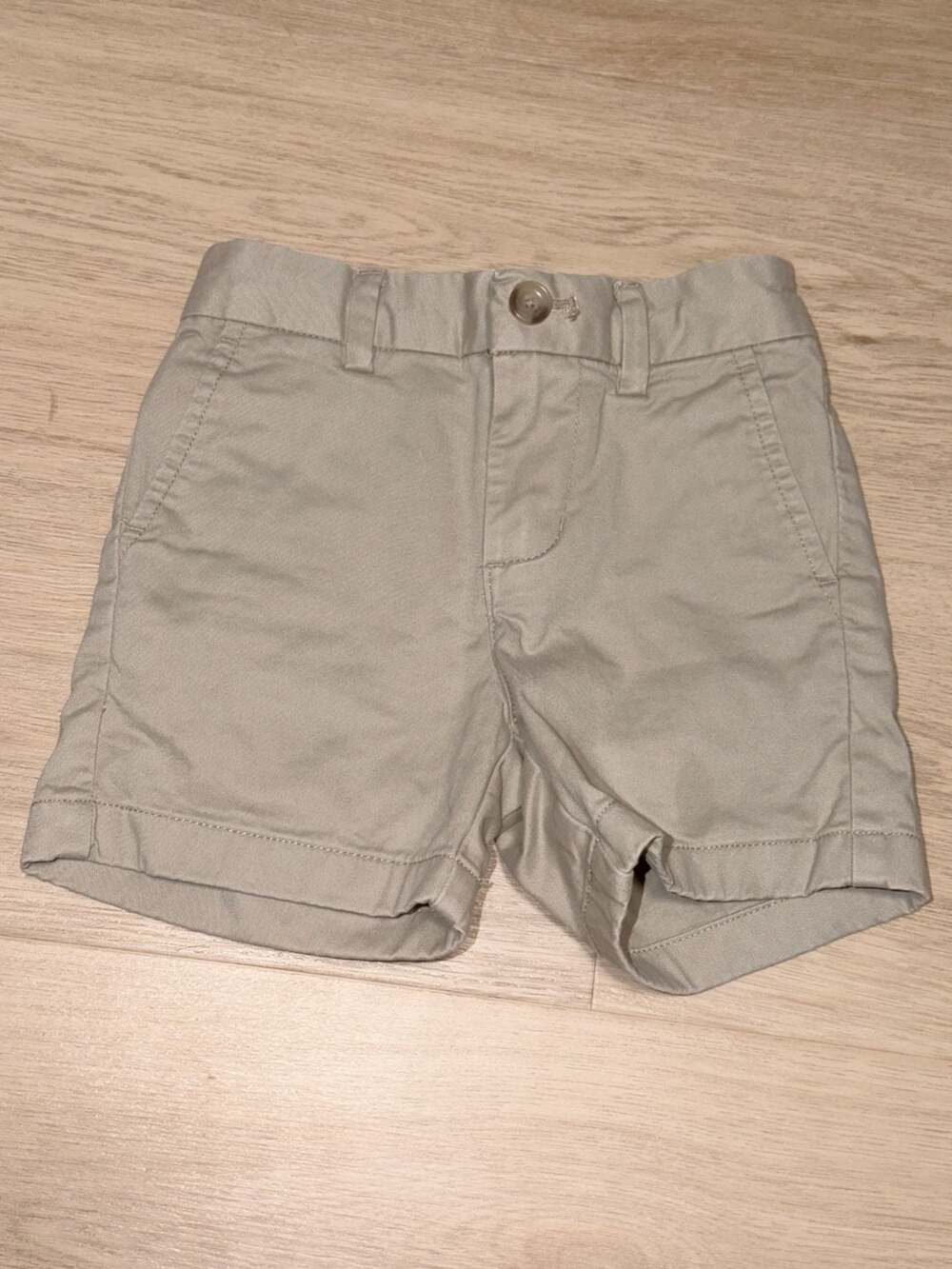 Vineyard Vines Boys' Breaker Short – Saint Bernard,